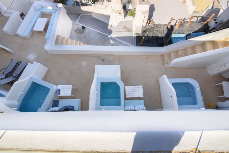 Private hot tub at On the Cliff, Santorini — photo 2