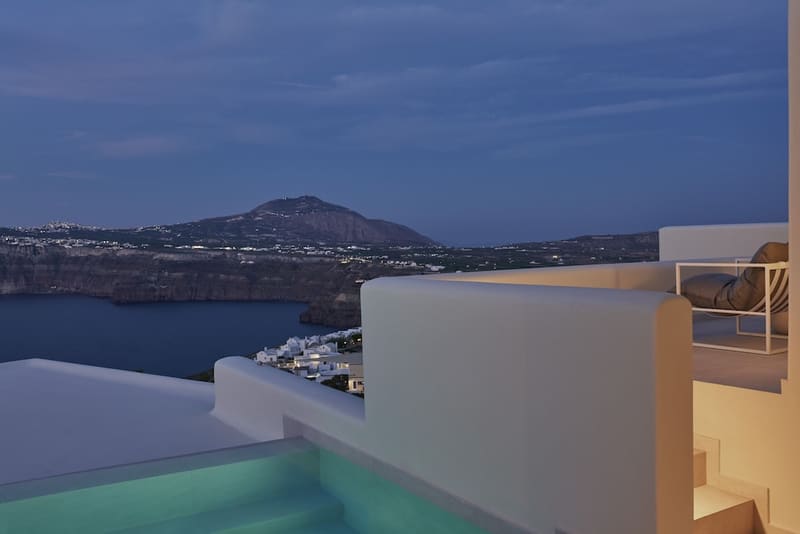Private plunge pool at Apanemo Hotel, Santorini, photo 5