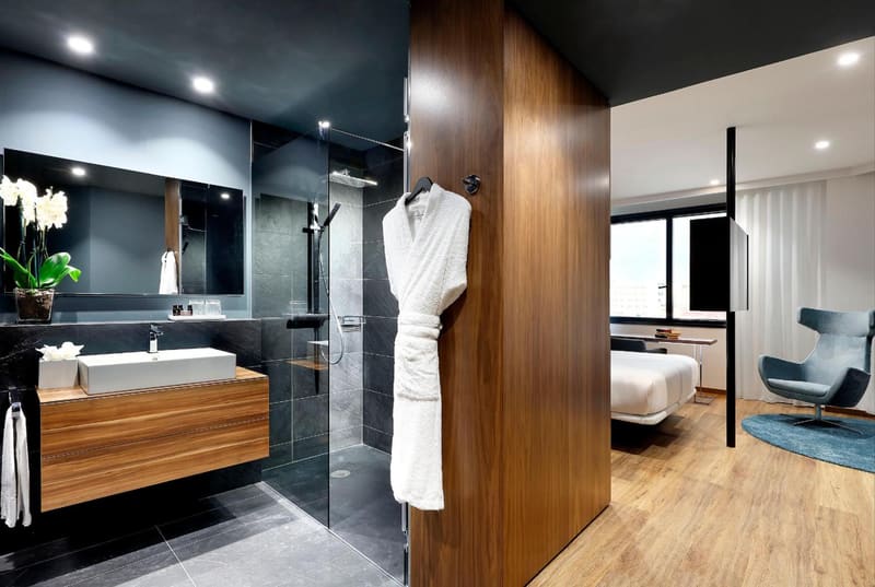 Private hot tub at Hotel SB Icaria, Barcelona — photo 3
