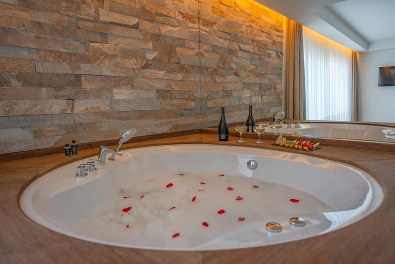 Private hot tub at Casa Margot Hotel - Adults Only, Fethiye — photo 3