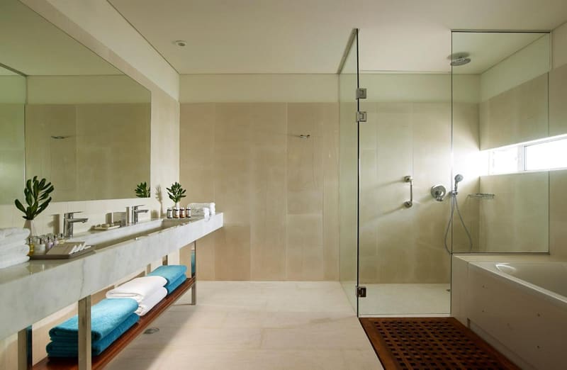 Private hot tub at St. Nicolas Bay Resort Hotel & Villas, Agios Nikolaos — photo 4