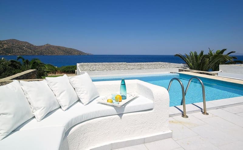 Private hot tub at St. Nicolas Bay Resort Hotel & Villas, Agios Nikolaos, photo 4