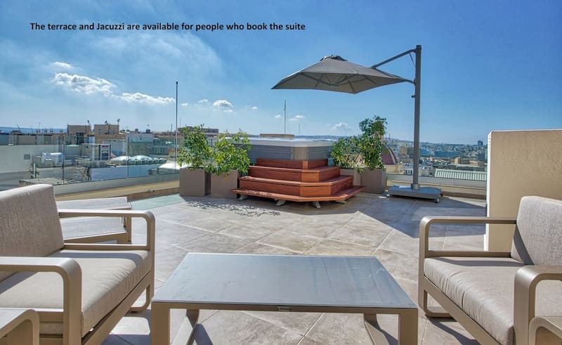 Private hot tub at Palazzo Rosaria Boutique Hotel, Valletta — photo 6