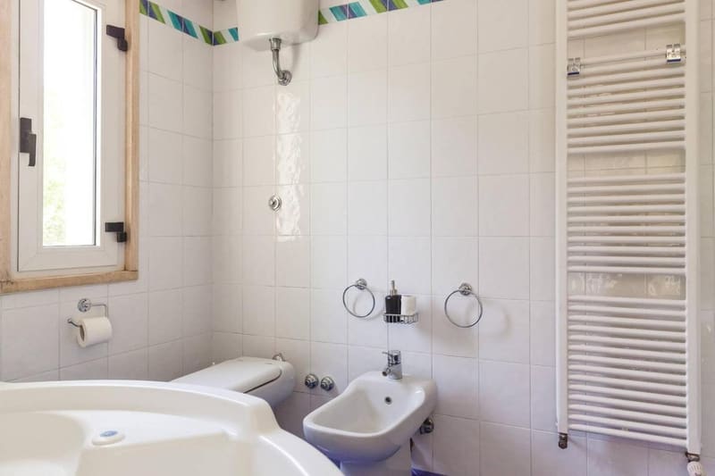 Private hot tub at Amoredimare B&B in Villa, Polignano a Mare, photo 6