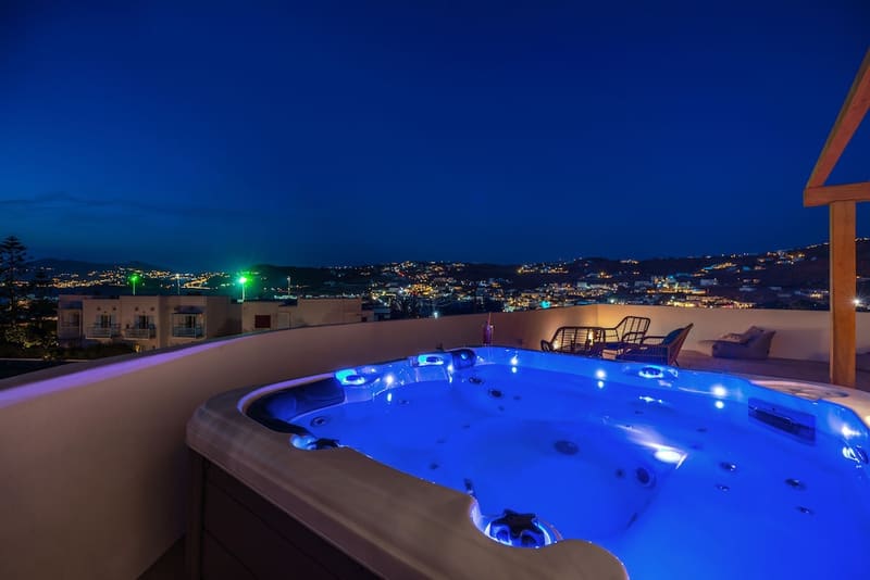 Private hot tub at Mykonos Cactus, Mykonos