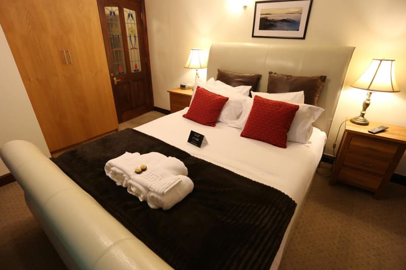 Private jacuzzi at Woodlands, Windermere, photo 4