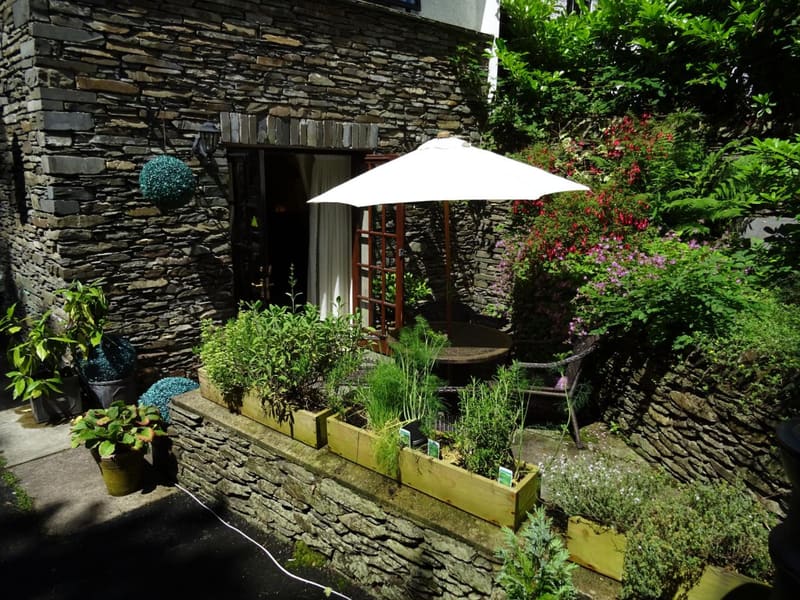 Private jacuzzi at Woodlands, Windermere, photo 6