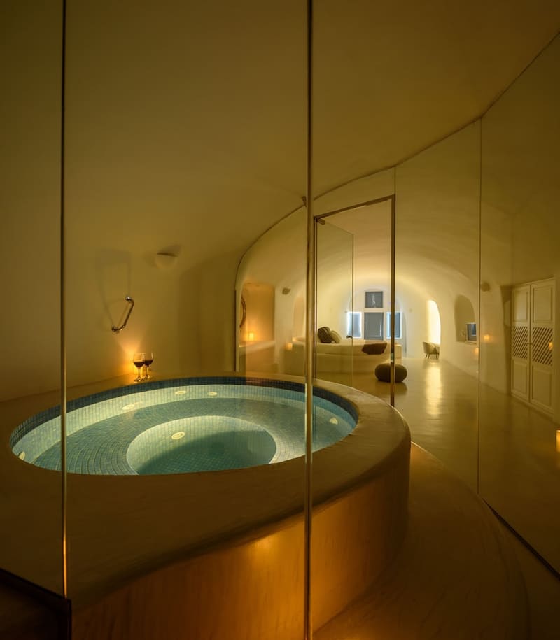 Private hot tub at Pegasus Suites & Spa, Santorini, photo 3
