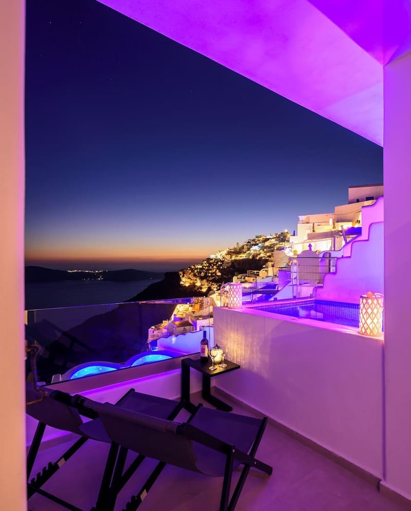 Private hot tub at Pegasus Suites & Spa, Santorini — photo 5