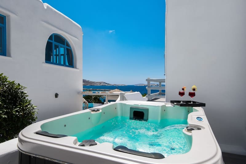 Private hot tub at Riva Suites - Adults Only, Mykonos