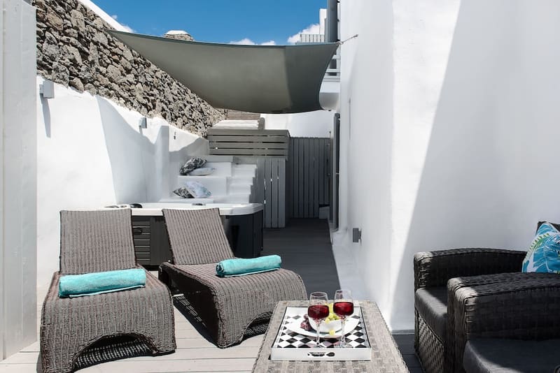 Private hot tub at Riva Suites - Adults Only, Mykonos — photo 5