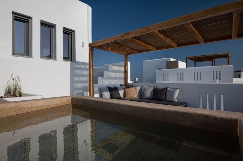 Private plunge pool at Kosmitis Suites & Villas, Paros, photo 2