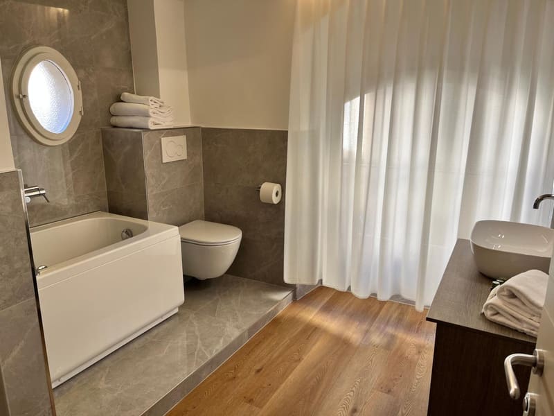 Private hot tub at Corte dei Sogni Boutique Hotel & spa, Florence, photo 3