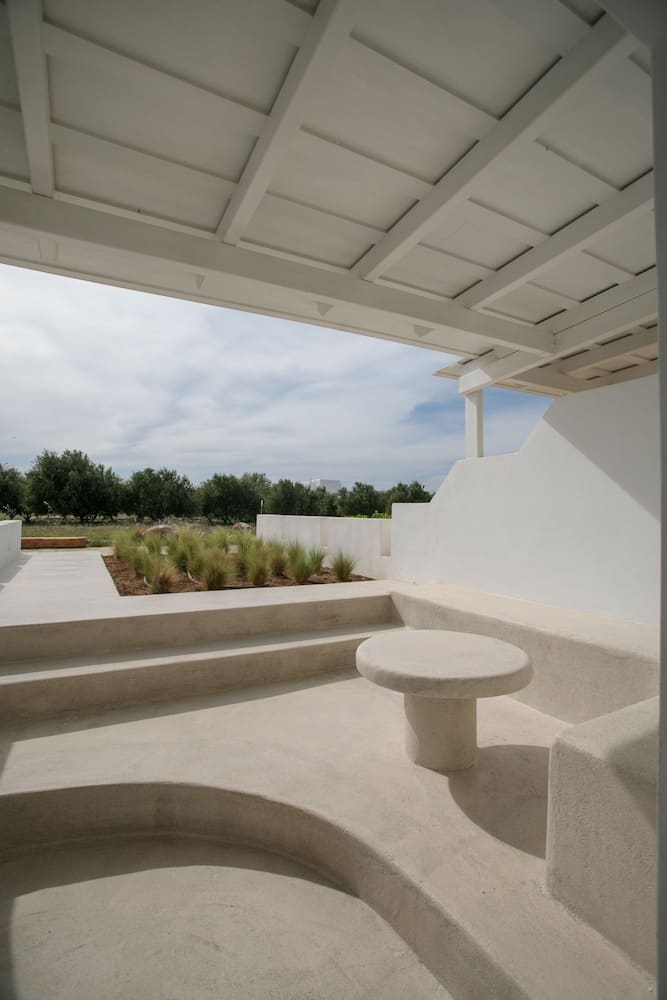 Private hot tub at Iphimedeia Apartments & Suites, Naxos — photo 4