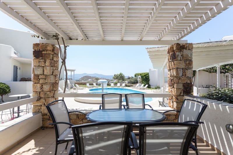 Private hot tub at Iliada Villas, Naxos, photo 4