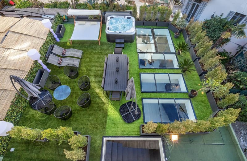 Private hot tub at Résidence Montaigne - Luxurious - 350m Palais - LRA Cannes, Cannes — photo 4