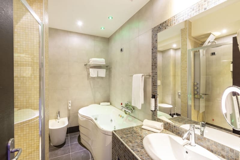 Private hot tub at Hotel San Marco Fitness Pool & SPA, Verona