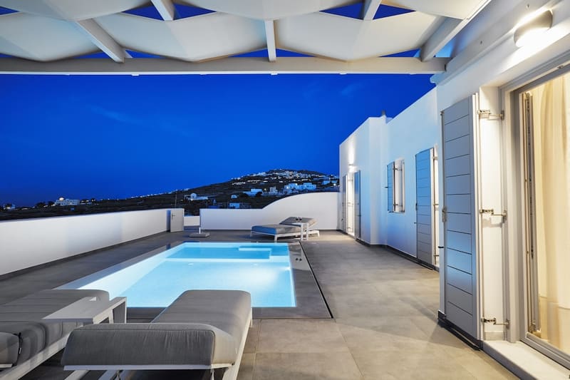 Private plunge pool at De Sol Spa Hotel, Santorini — photo 2