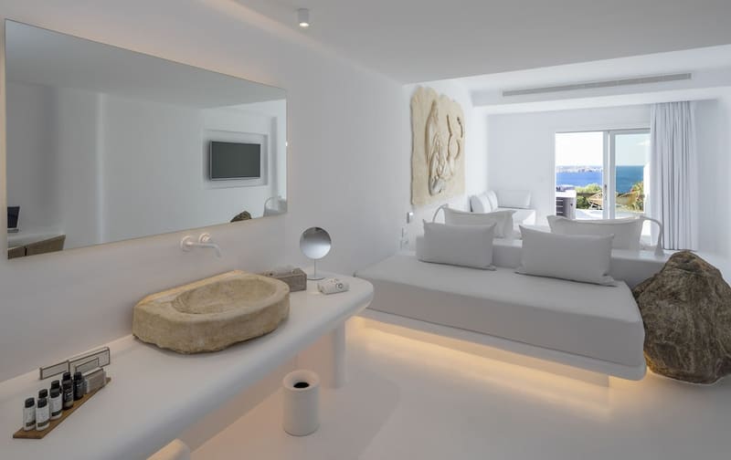 Private hot tub at Mykonos Bay Resort & Villas, Mykonos — photo 5