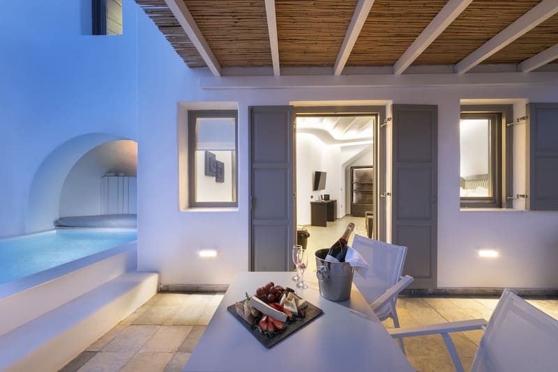 Private hot tub at Deliades Mykonos, Mykonos — photo 3