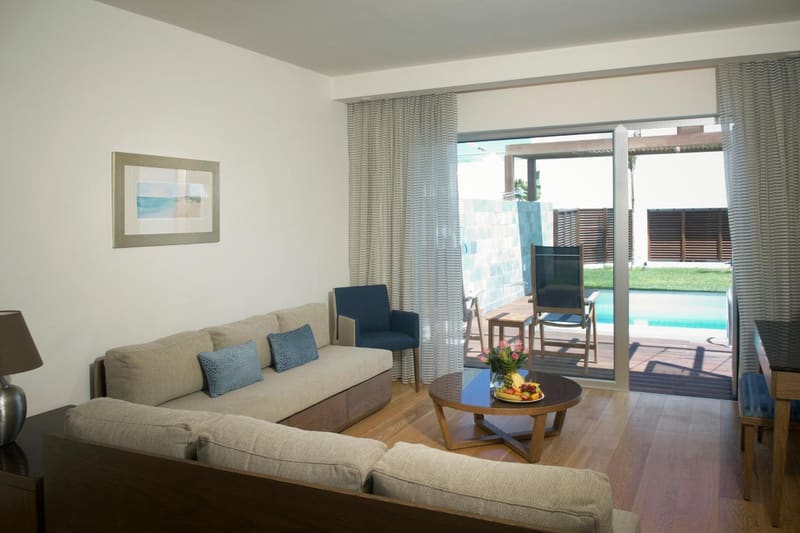 Private jacuzzi at Sunrise Pearl Hotel & Spa, Protaras — photo 5