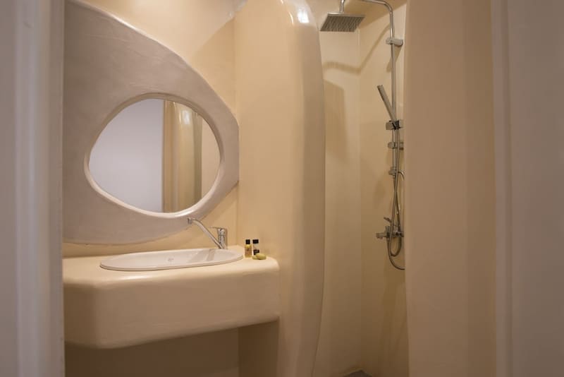 Private plunge pool at Aloni Hotel, Paros — photo 3
