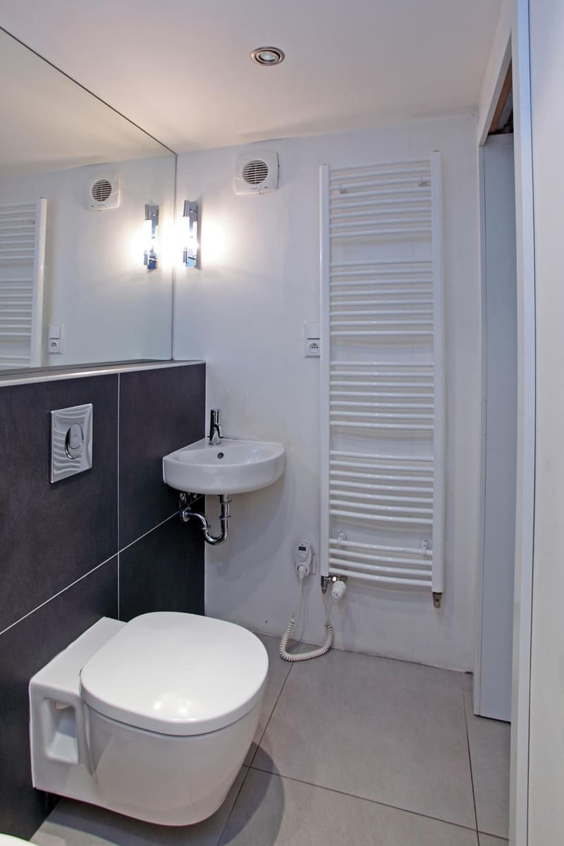 Private hot tub at Apartment House - The Modern Flat, Prague, photo 6