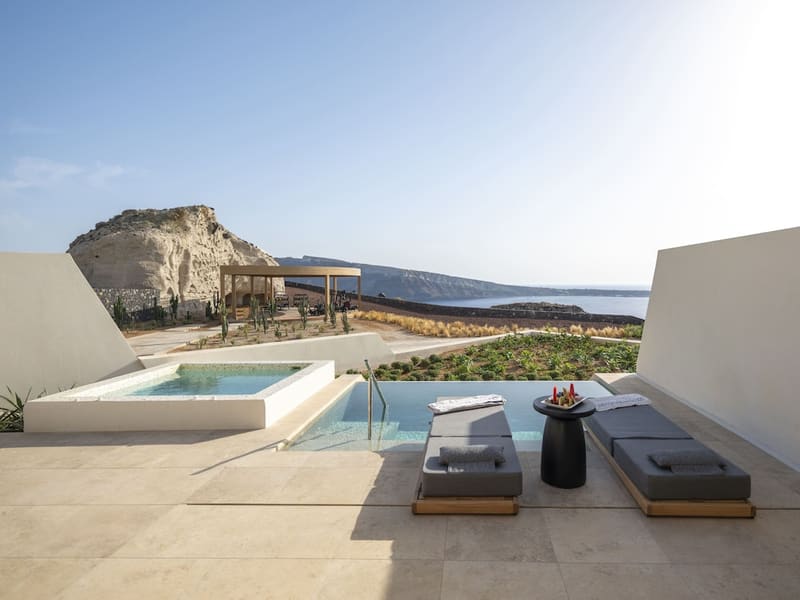 Private hot tub at Santo Mine Oia Suites, Santorini