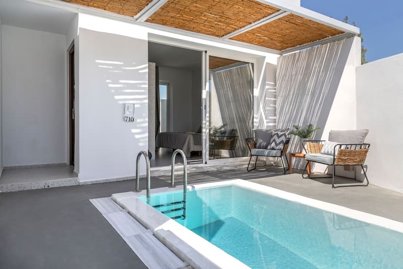 Private hot tub at Kouros Exclusive Hotel & Suites Rhodes, Rhodes — photo 4