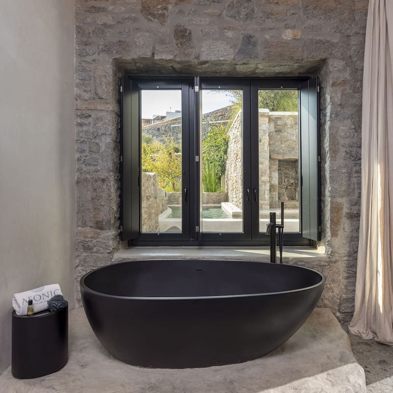 Private hot tub at Aeonic Suites and Spa, Mykonos — photo 5