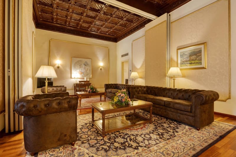 Private jacuzzi at Hotel Roger de Llúria, Barcelona, photo 6