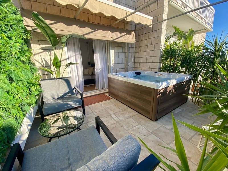 Private hot tub at Casa Benita, Hvar, photo 3