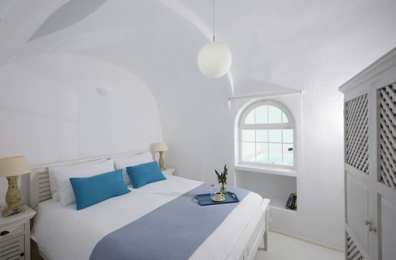 Private plunge pool at Atrina Canava 1894, Santorini — photo 5