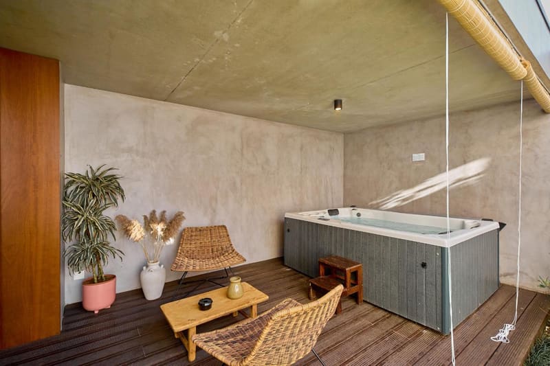 Private hot tub at Oporto Maison Anselmo, Porto — photo 4