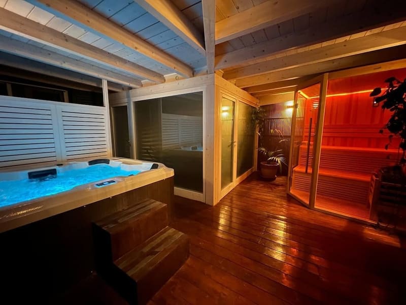 Private plunge pool at Dimora dei Salentini, Lecce