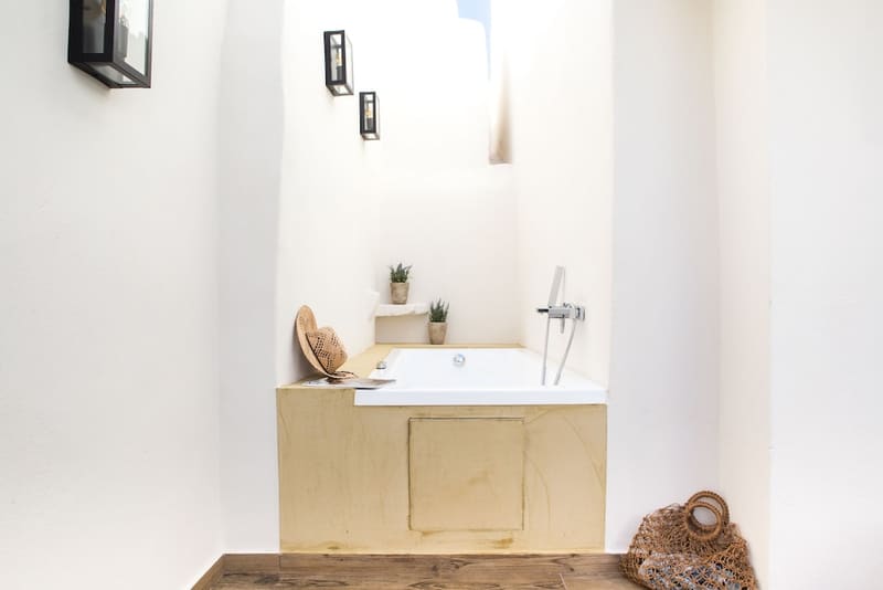 Private hot tub at Cressa Suites - Adults Only, Rethymno