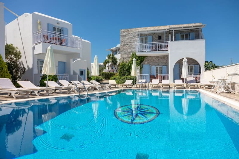 Private hot tub at Hotel Katerina, Naxos, photo 4