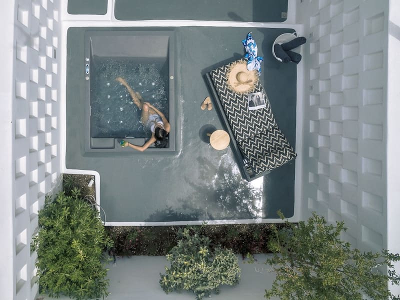 Private hot tub at Mykonos Blanc, Mykonos — photo 4