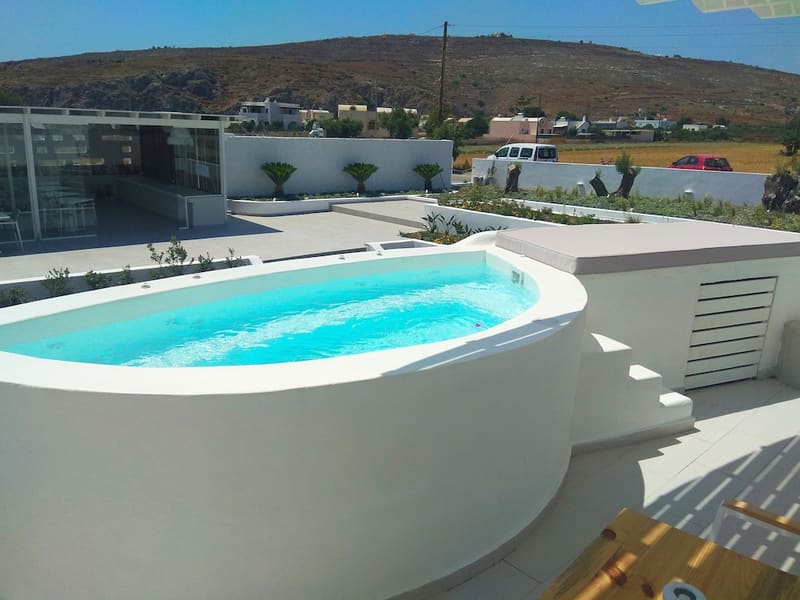 Private hot tub at Petri Suites, Santorini — photo 3