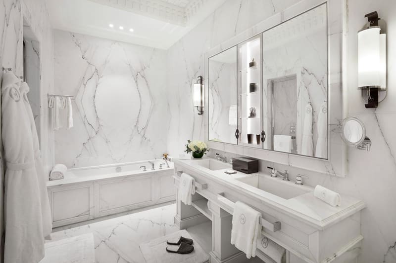 Private jacuzzi at Maison Villeroy, Paris, photo 3