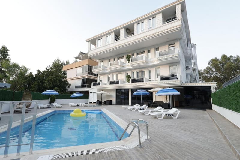 Private hot tub at Mira Hotel Antalya, Antalya