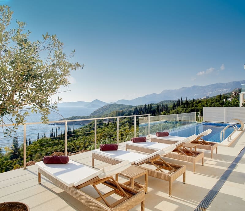 Private plunge pool at ĀNANTI Resort, Residences & Beach Club - The Leading Hotels of the World, Sveti Stefan — photo 6