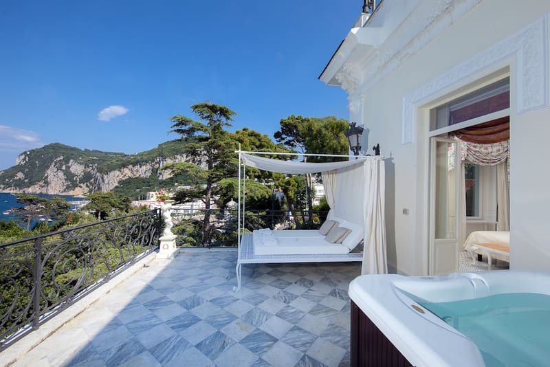 Private hot tub at Luxury Villa Excelsior Parco, Capri — photo 3