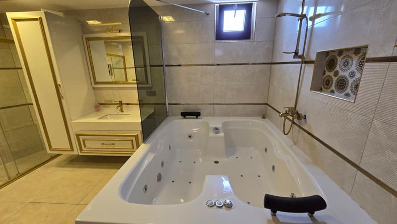 Private hot tub at İncebey Konak Cappadocia, Goreme, photo 3