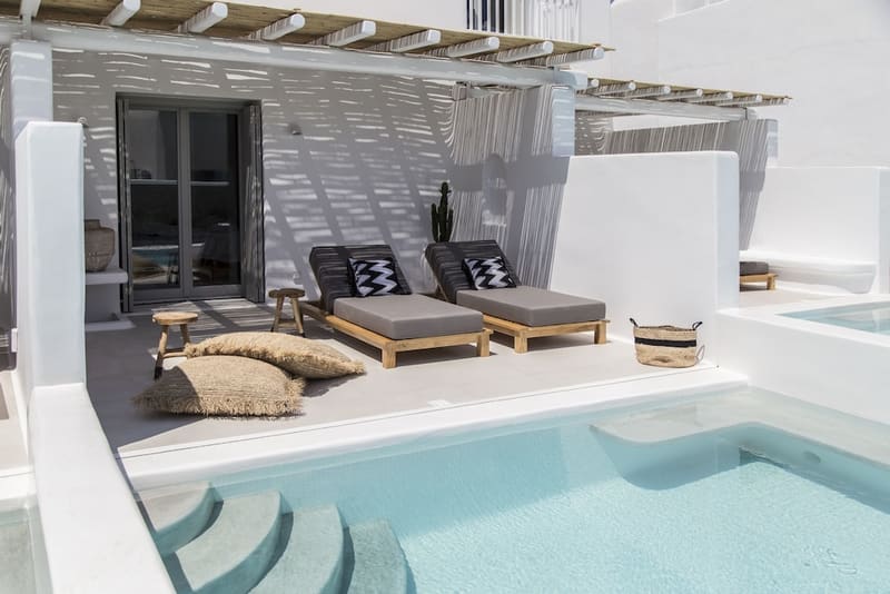 Private jacuzzi at Adorno Beach Hotel & Suites, Mykonos, photo 4