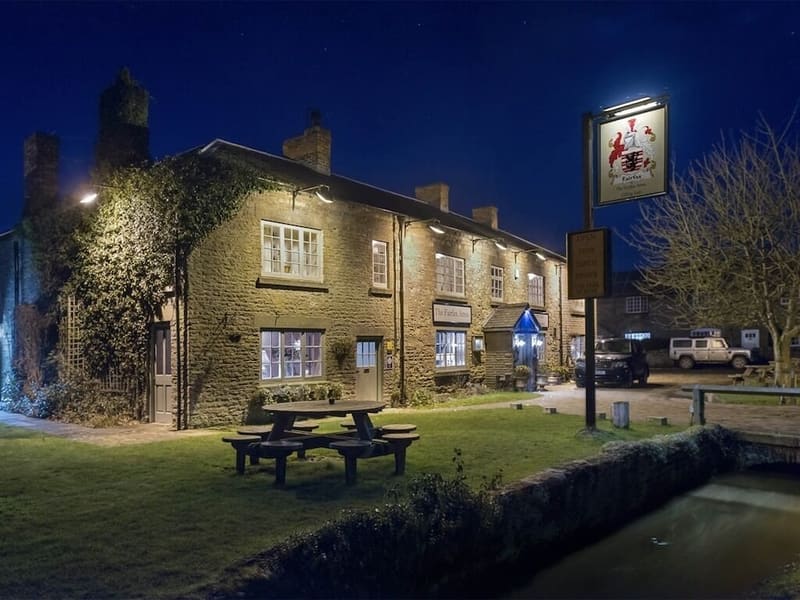 Private hot tub at The Fairfax Arms, York, photo 6