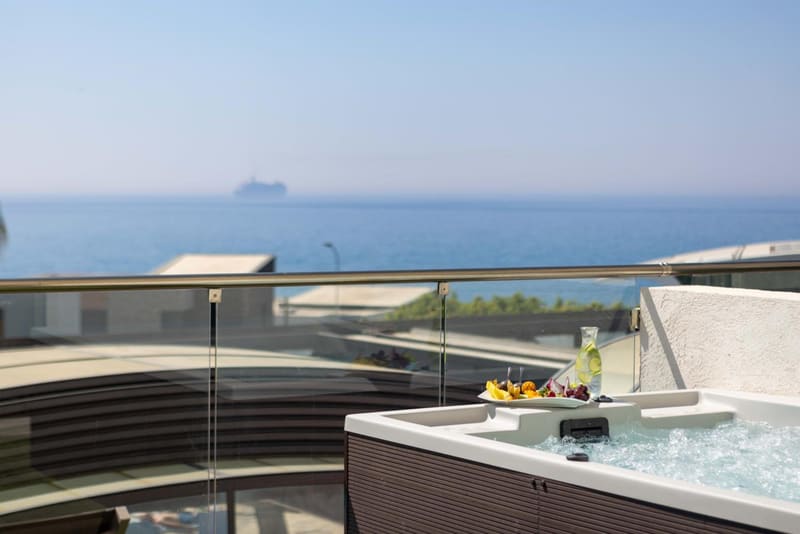 Private hot tub at Atlantica Bay - Adults Only, Limassol, photo 4