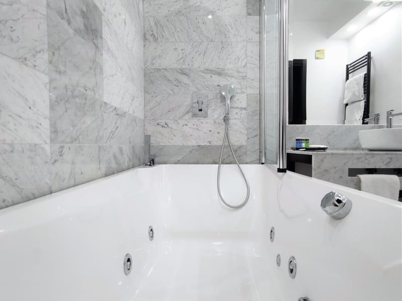Private hot tub at Casual Rinascimento Firenze by Casual Hoteles, Florence — photo 2