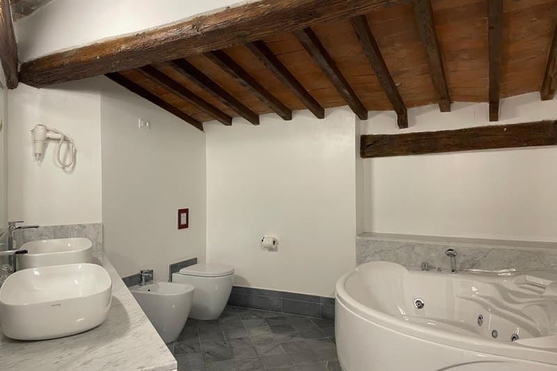 Private hot tub at Casual Rinascimento Firenze by Casual Hoteles, Florence — photo 3