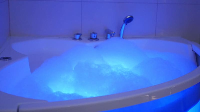 Private hot tub at Hotel Boutique La PerlaBlanca by Bossh! Hotels, Ronda